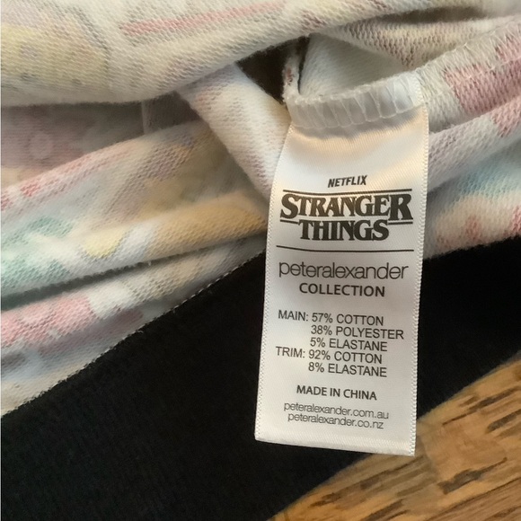 Peter Alexander Stranger Things Loungewear Pullover Top - Picture 4 of 13